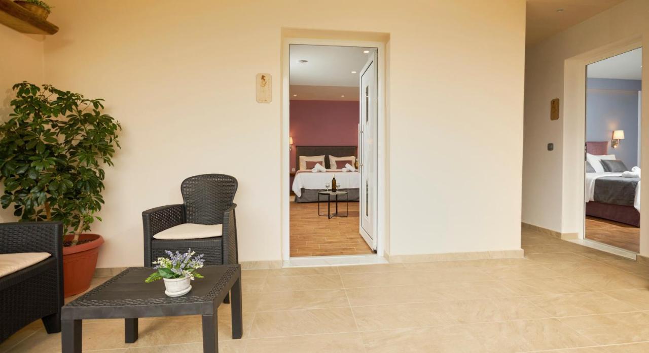 Gonies - Artemis Apartment *